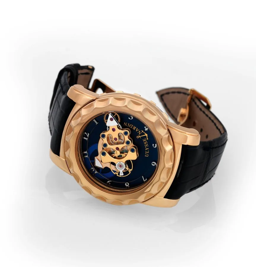 ULYSSE NARDIN, PINK GOLD 'FREAK' Ulysse Nardin, Le Locle, "The Freak," No. 316, Ref 016-88. Made circa 2007. Very fine and unusual, 18K pink gold wristwatch with 60-minute revolving movement, Ludwig Oechslin's dual direct escapement, seven-day power reserve and a Ulysse Nardin 18K pink gold deployant clasp. Accompanied by the COSC certificate.