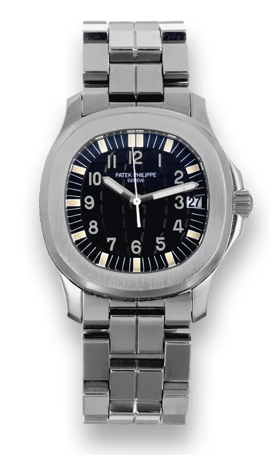 Ref. 5066, Aquanaut Patek Philippe, Genève, "Aquanaut", No. 3031530, case No. 4117233, Ref. 5066. Made in the late 1990s. Fine, carré-galbé, center-seconds, self-winding, water-resistant, stainless steel wristwatch with date and a Patek Philippe stainless steel bracelet with concealed double deployant clasp.