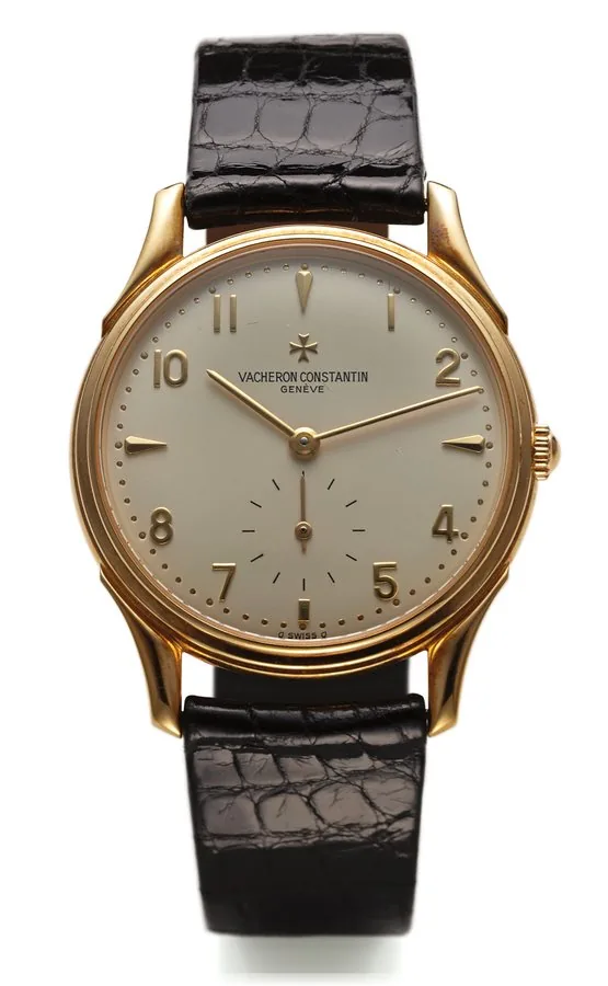 VACHERON & CONSTANTIN REF. 92239 YELLOW GOLD Vacheron Constantin, Geneve, "Les Historiques," No. 774965, case No. 655498, Ref. 92239. Sold on 18th March 1994. Fine, elegant and thin, hand-winding, 18K yellow gold wristwatch with an 18K yellow gold Vacheron Constantin buckle. Accompanied by the international warranty.