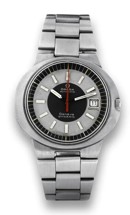 OMEGA REF. ST 166.039 DYNAMIC Omega, Genève,' Dynamic, Automatic', Ref. ST 166.039. Made in the early 1960's. Fine, horizontal oval, water resistant, center seconds, self winding, stainless steel wristwatch with date and a stainless steel Omega bracelet with deployant clasp. To be sold without reserve