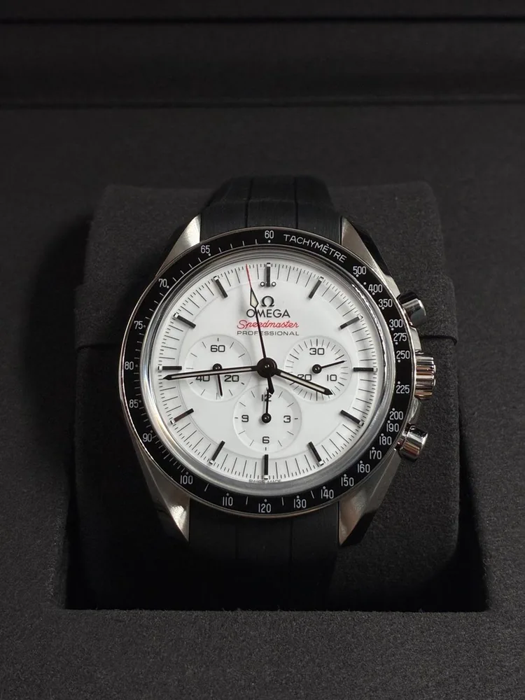 Patek Philippe Omega Speedmaster Professional Moonwatch 310.32.42.50.04.001-2026