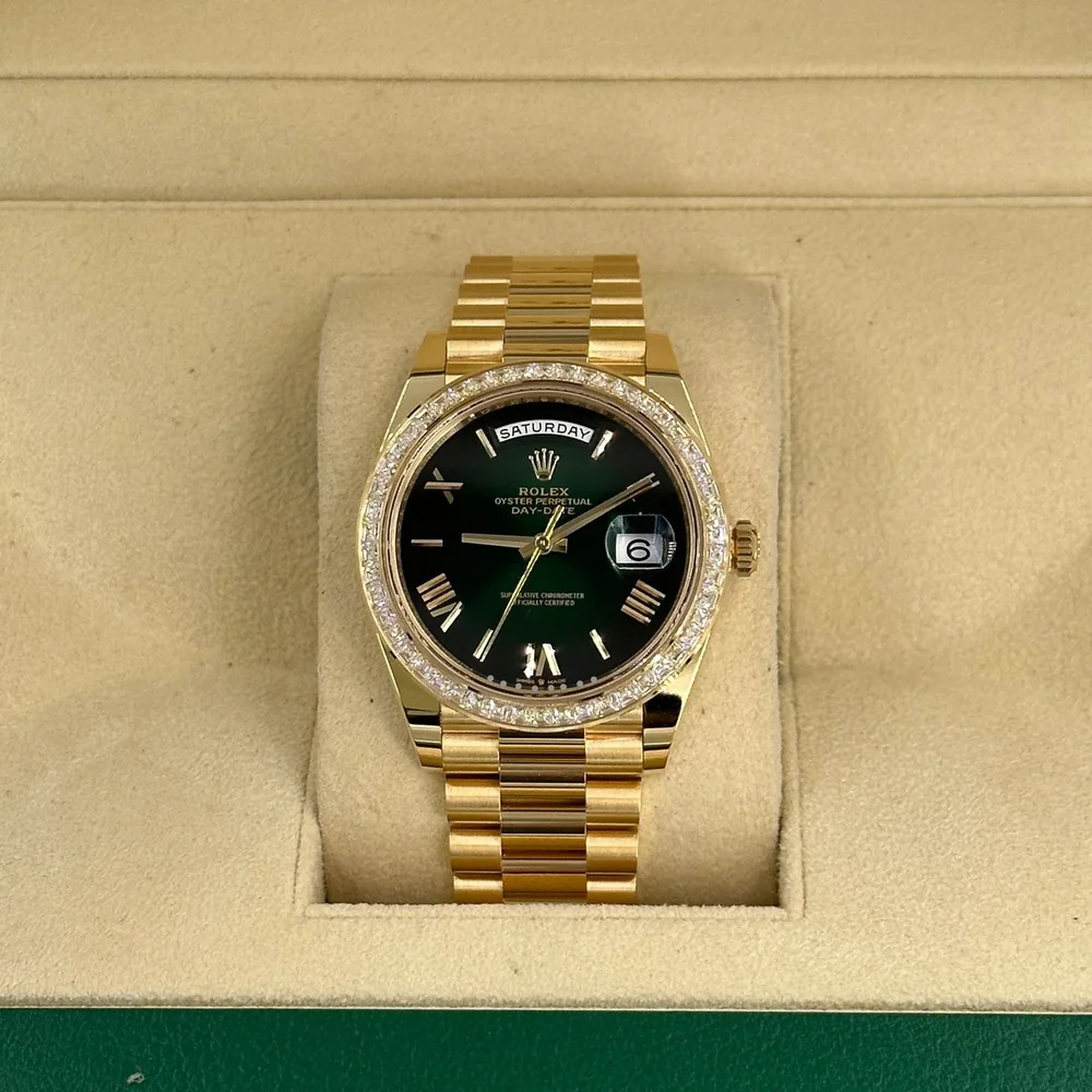 Rolex Day-Date 40 228398TBR Green Roman Ombre 2024
