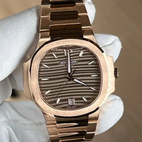 Patek Philippe Nautilus 7118/1R 010