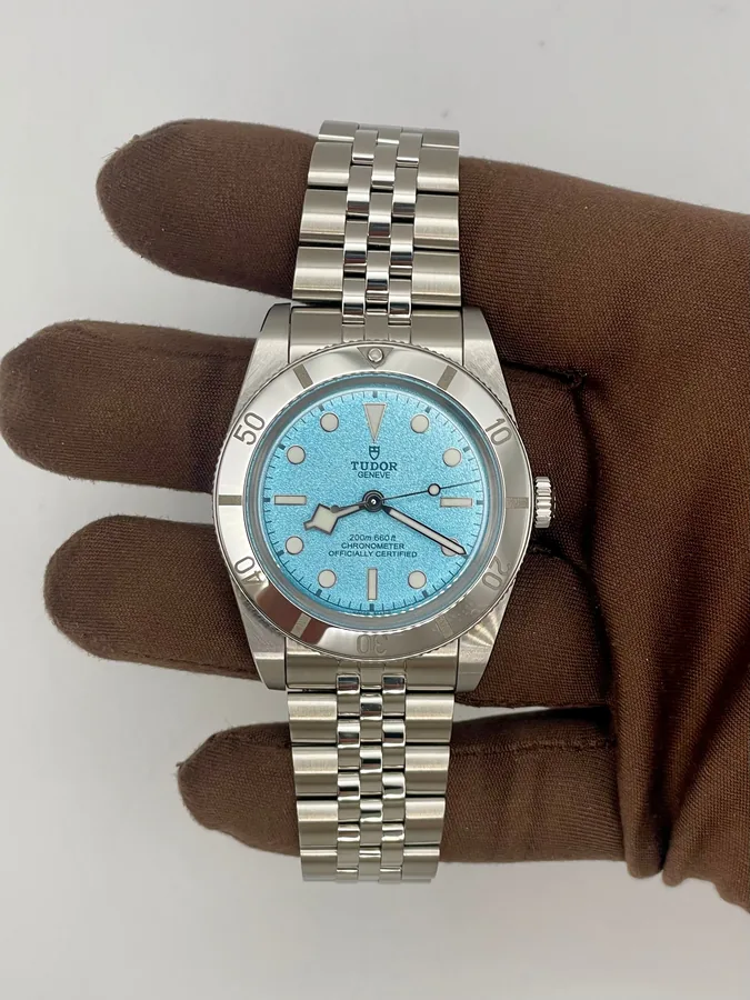 Tudor Unclassified 202575