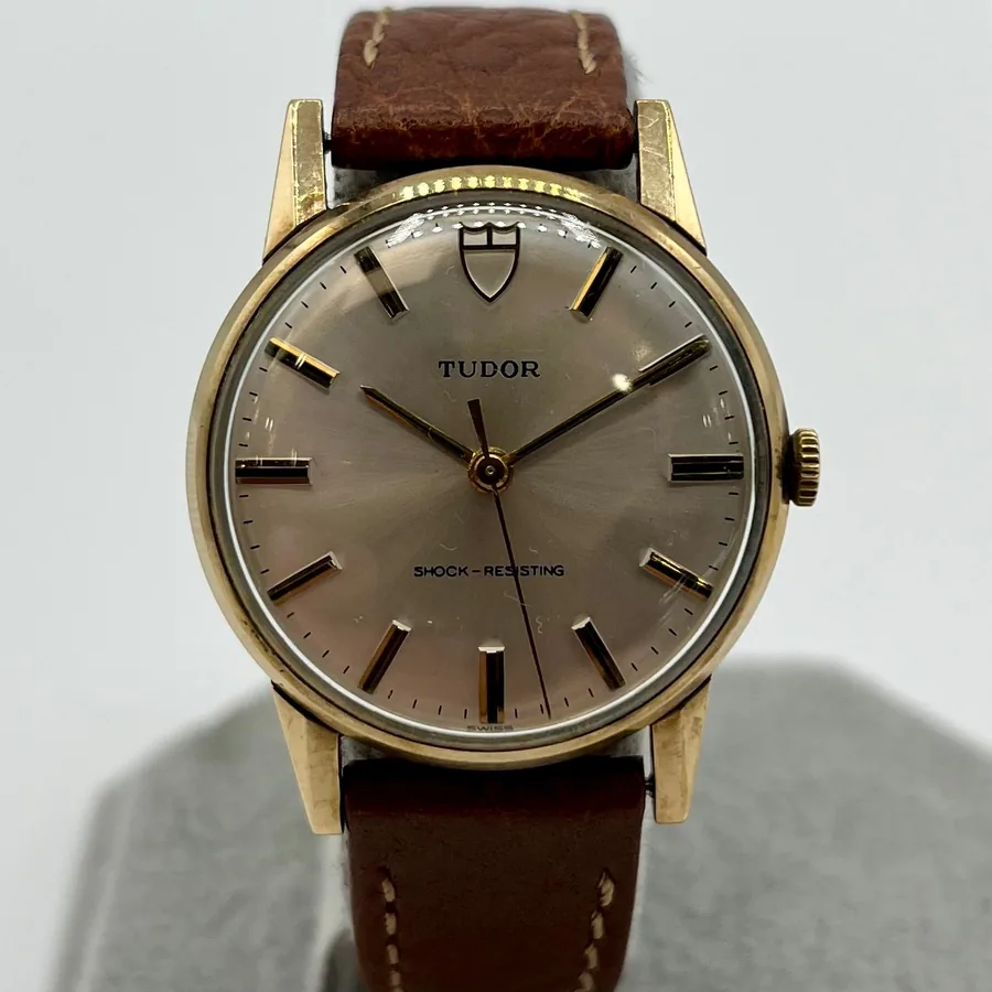 Tudor 1973 Shock-Resisting 9kt AP1646