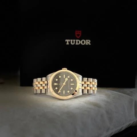 Tudor Black Bay S&G 79663-0001
