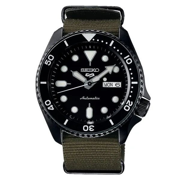 Seiko 5 Sports SRPD65K4