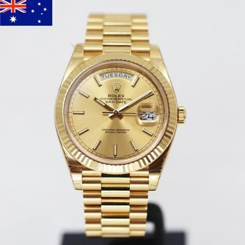 Rolex Day-Date 228238_silver_stick
