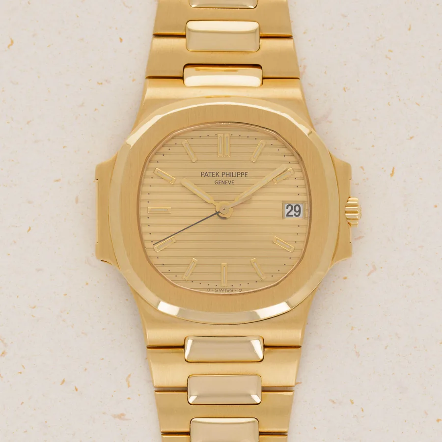 Patek Philippe Nautilus 3800J_pave