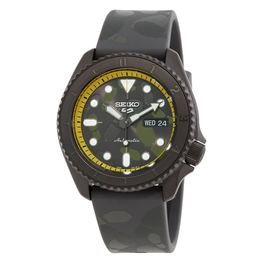 Seiko 5 Sports One Piece SRPH69K1