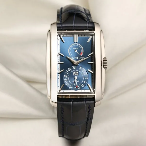 Patek Philippe Gondolo 5200G-001
