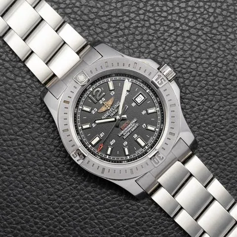 Breitling Colt A1738811.BD44.131S