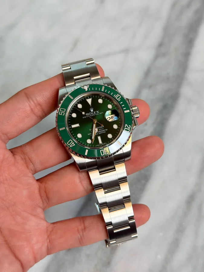 Rolex 2013 116610LV Hulk 15293