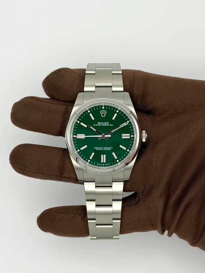 Rolex Oyster Perpetual 124300-0005