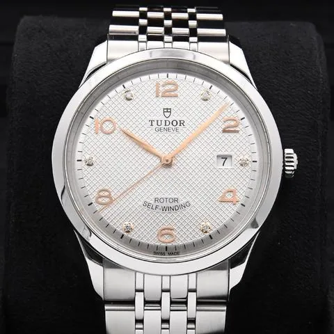 Tudor Glamour Date-Day 91650-0003