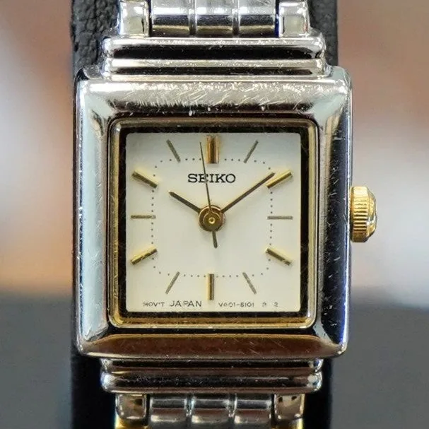 Seiko Unclassified V401-5849