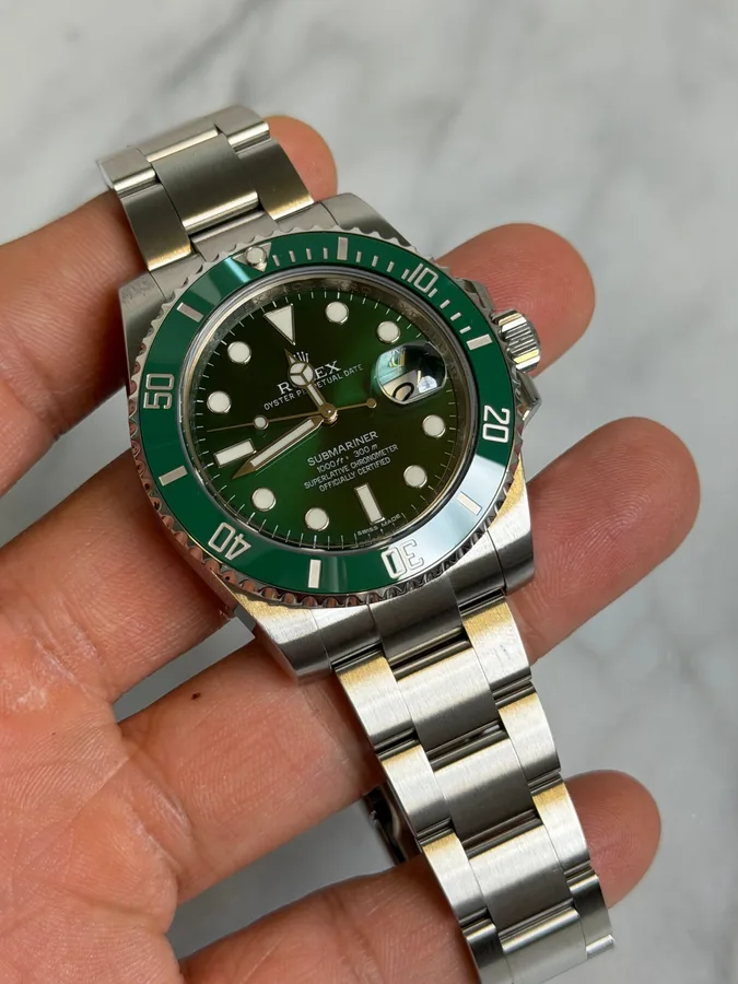 Rolex 2015 116610LV Hulk 15123