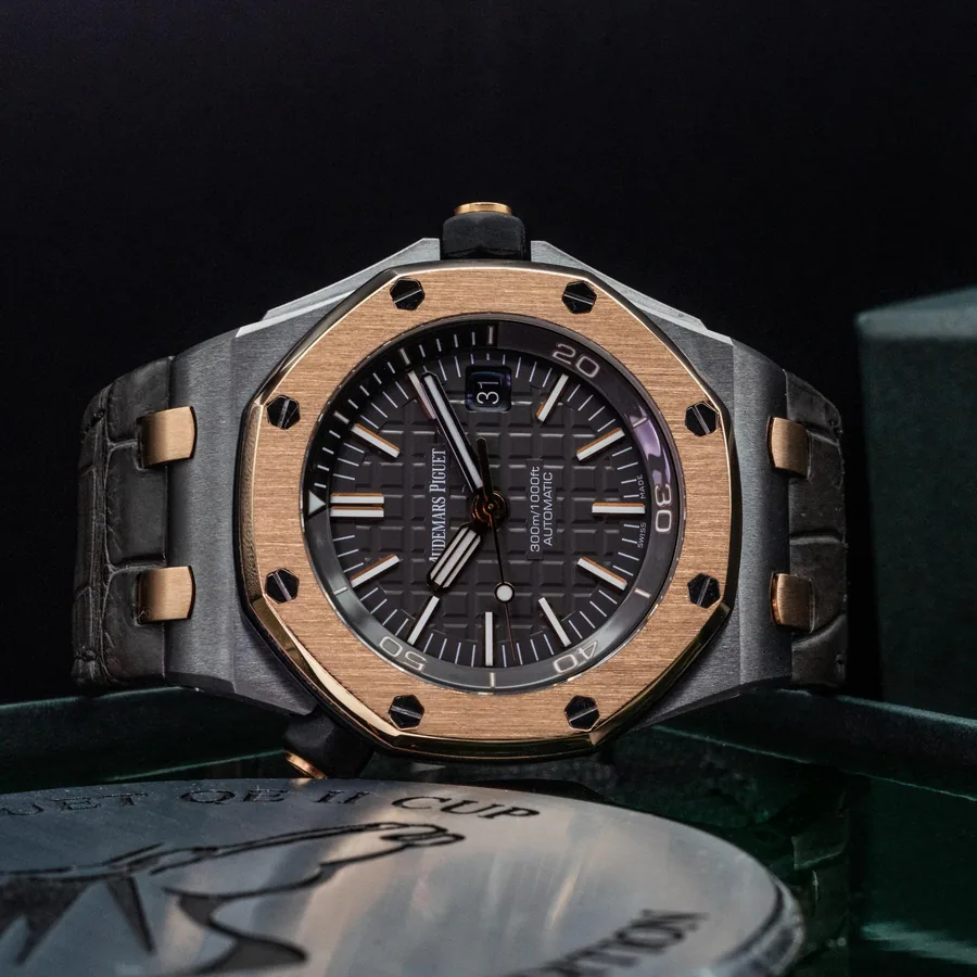Audemars Piguet Royal Oak Offshore Diver 15709TR.OO.A005CR.01
