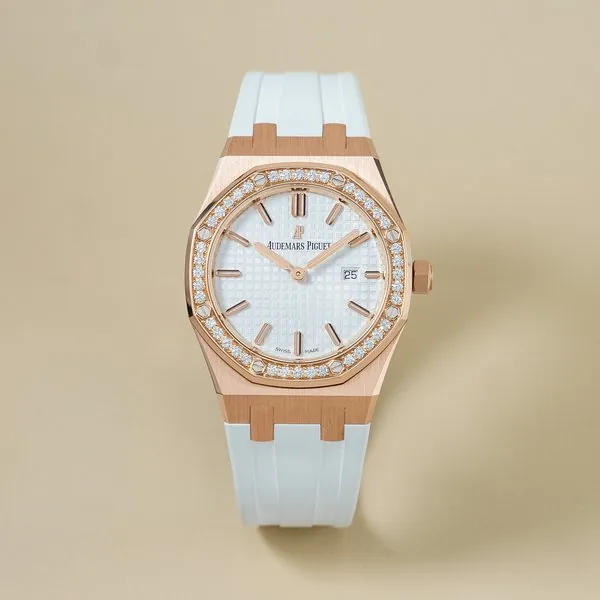 Audemars Piguet Royal Oak 67651OR.ZZ.D010CA.01