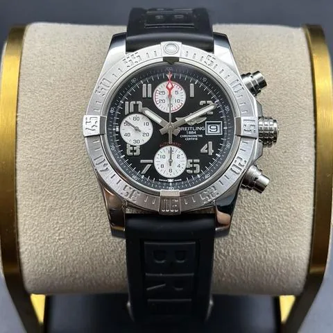 Breitling Avenger II A13381111B2S1