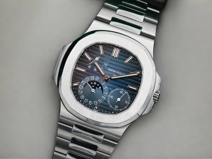 Patek Philippe Nautilus 5712/1A