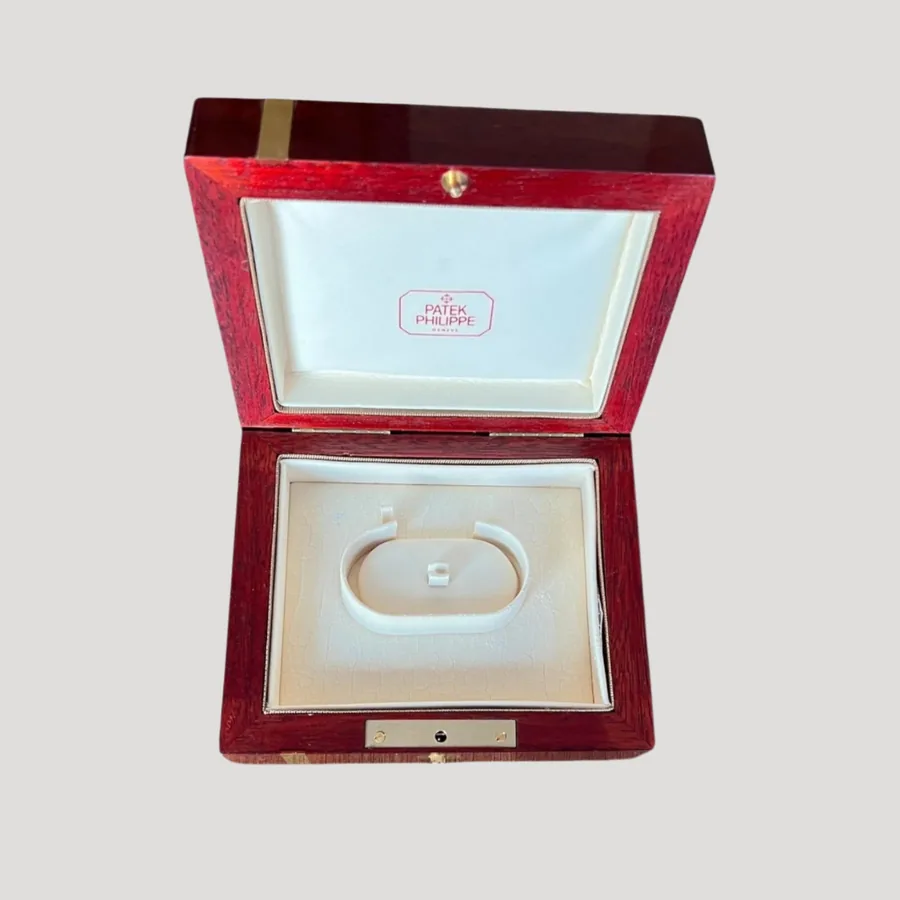 Patek Philippe Very Rare 552