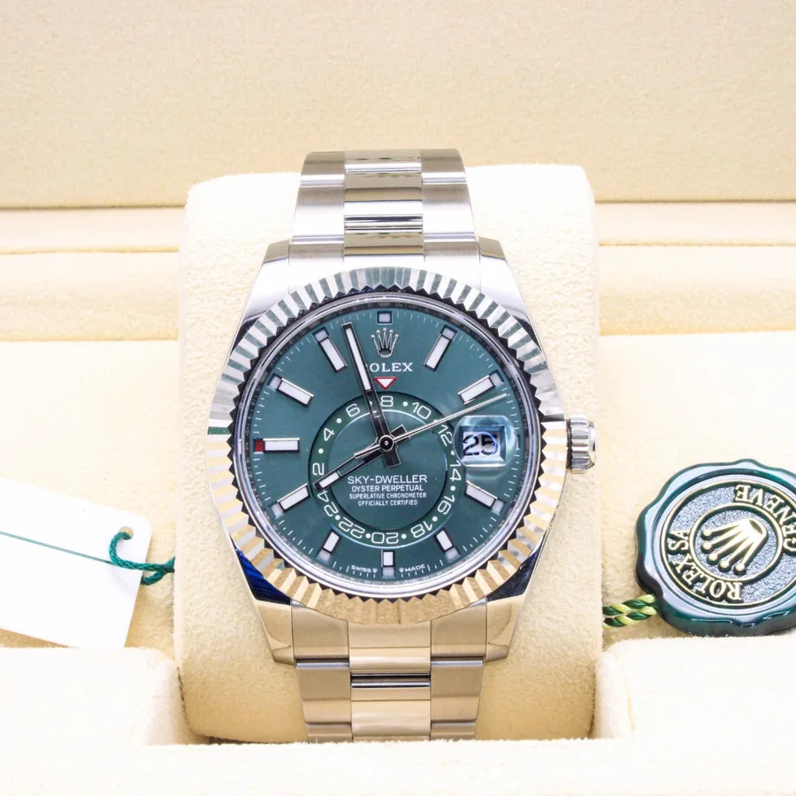 Rolex Sky-Dweller ROLEX-336934-01