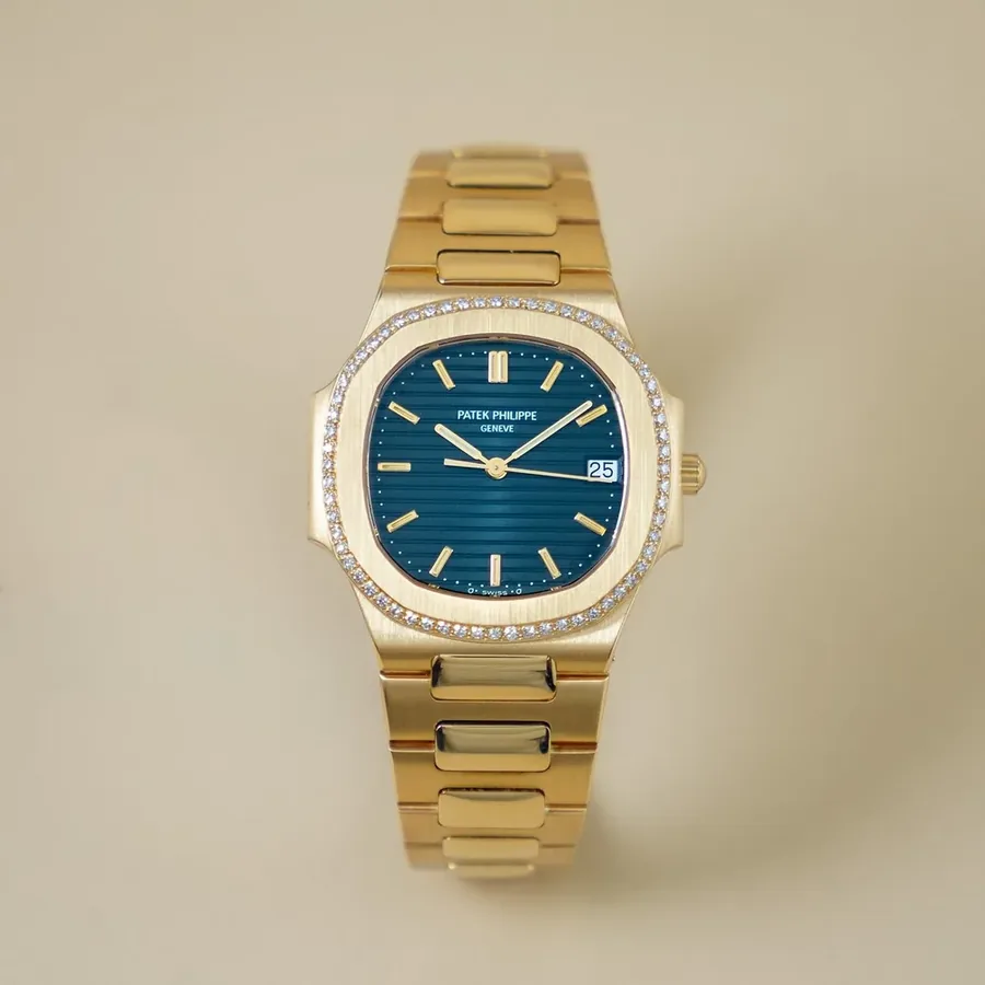 Patek Philippe Nautilus 3900/2J