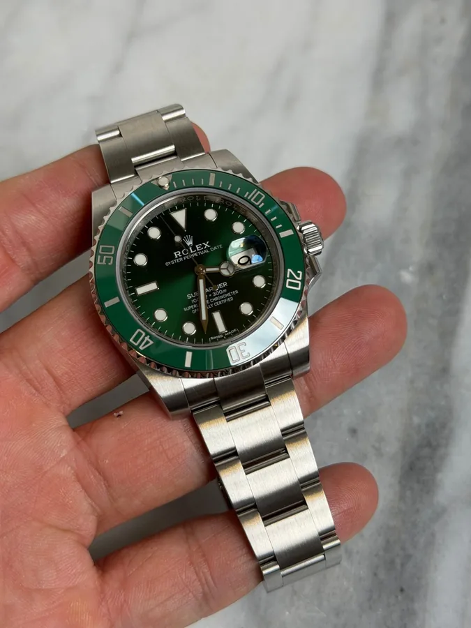 Rolex 2017 116610LV Hulk 14429