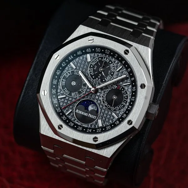 Audemars Piguet Royal Oak Quantieme Perpetuel 26609TI