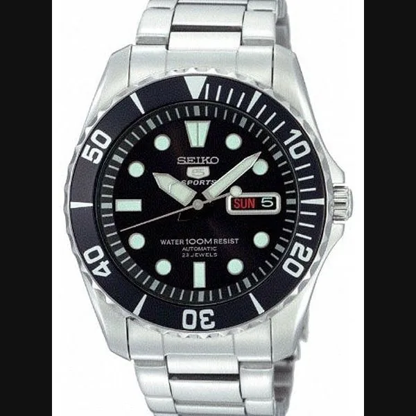 Seiko Sports 5 23-Jewel SNZF17K1