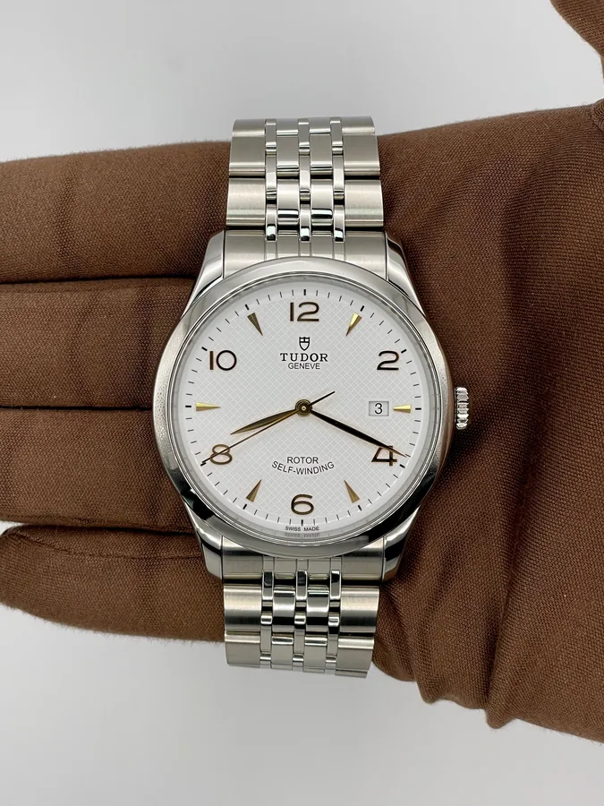 Tudor Unclassified 202282