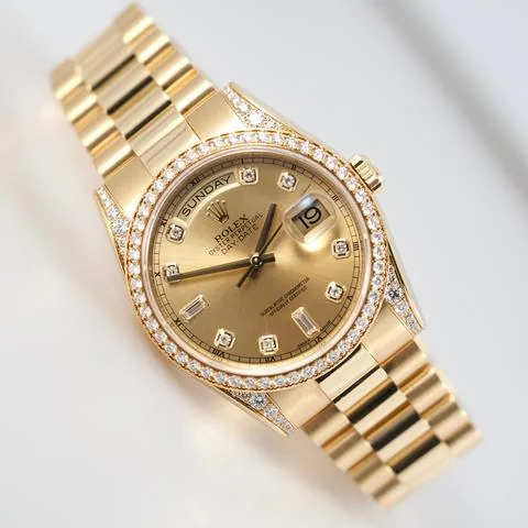 Rolex Day-Date 118388-0192