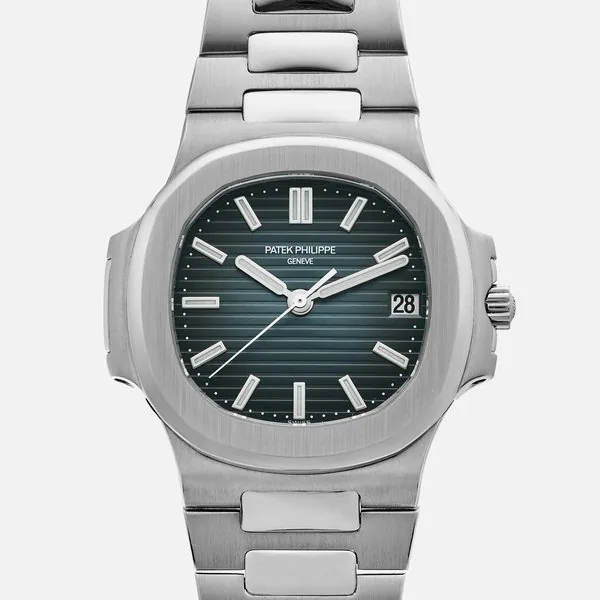 Patek Philippe NautilusBeautiful 5800 with box archive papers Patek service 5800/1A-001