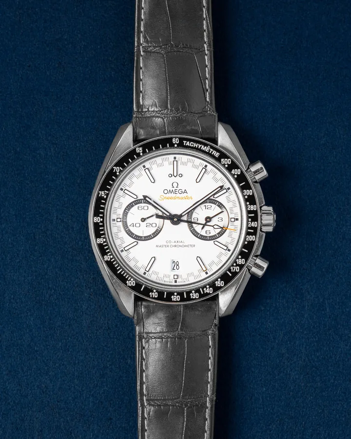 Omega Speedmaster 32933445104001