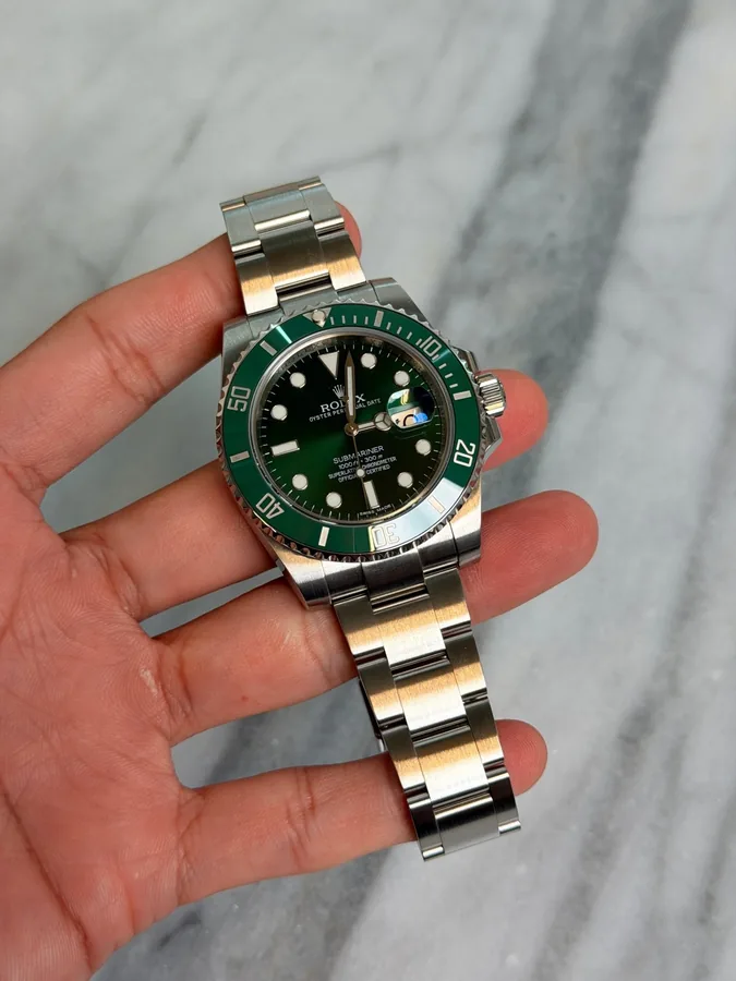 Rolex 2014 116610LV Hulk 14590