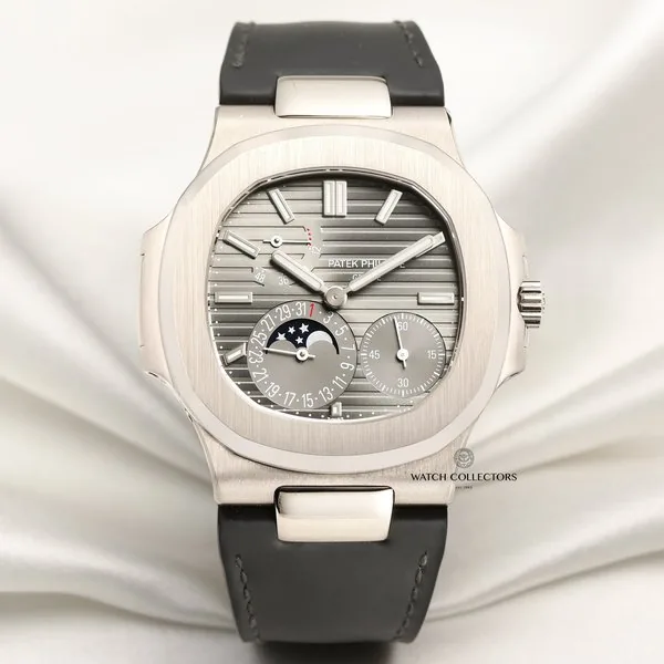 Patek Philippe Nautilus 5712G-001