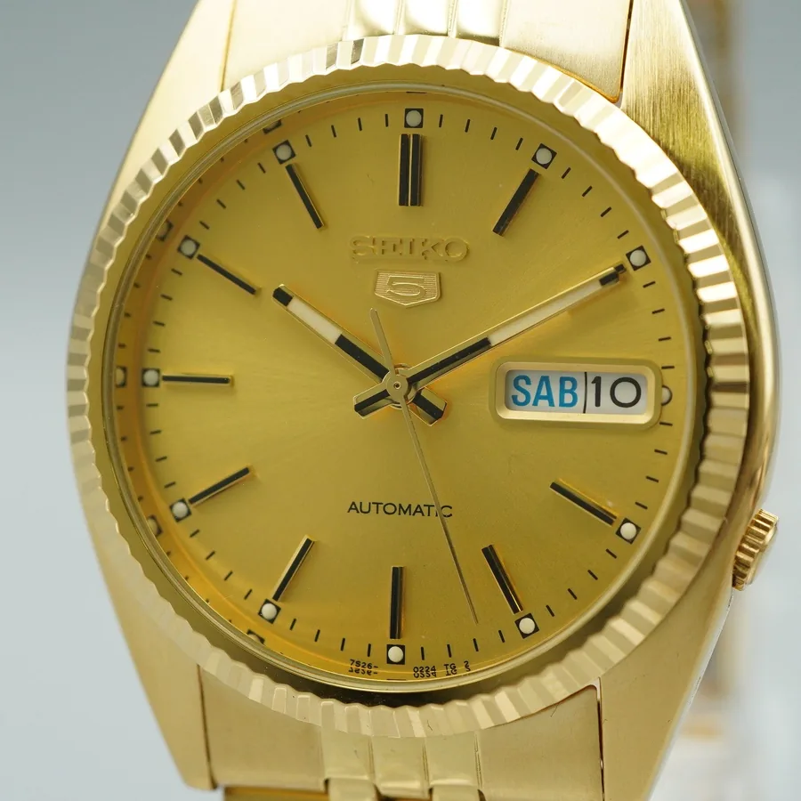 Seiko Unclassified W3018 630319