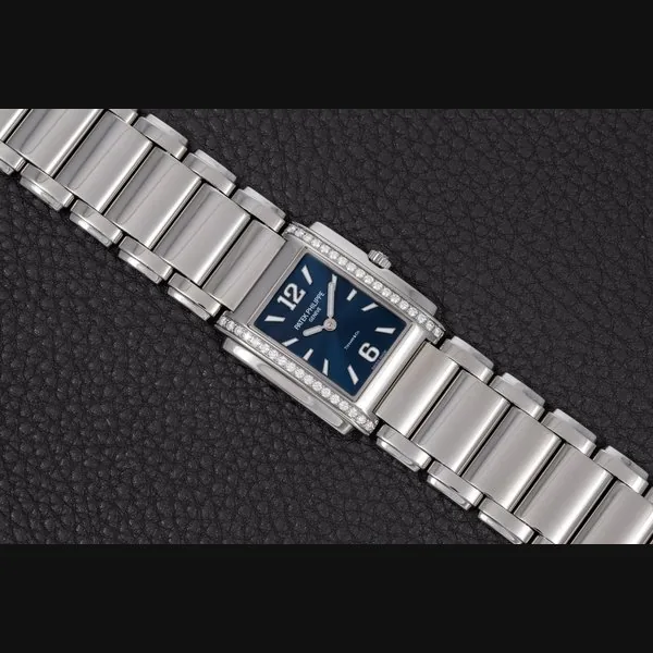 Patek Philippe Twenty4 4910-1200A-001