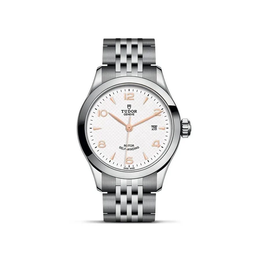 Tudor Unclassified C1143182