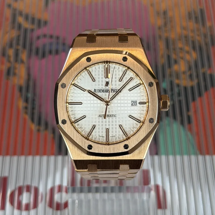 Audemars Piguet Royal Oak Selfwinding 15400OR.OO.1220OR.02