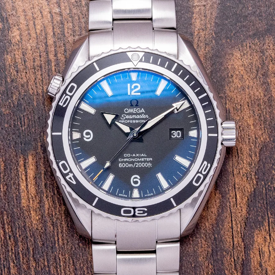 Omega Seamaster Planet Ocean 2200.50.00