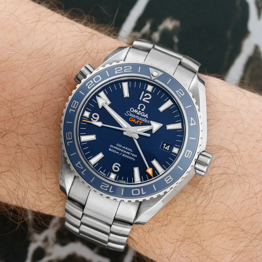 Omega Seamaster Planet Ocean 232.90.44.22.03.001