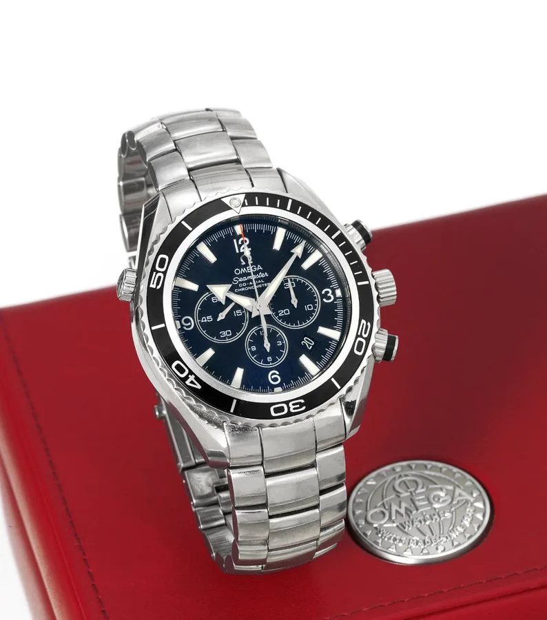 Omega Seamaster Planet Ocean 2210.50.00
