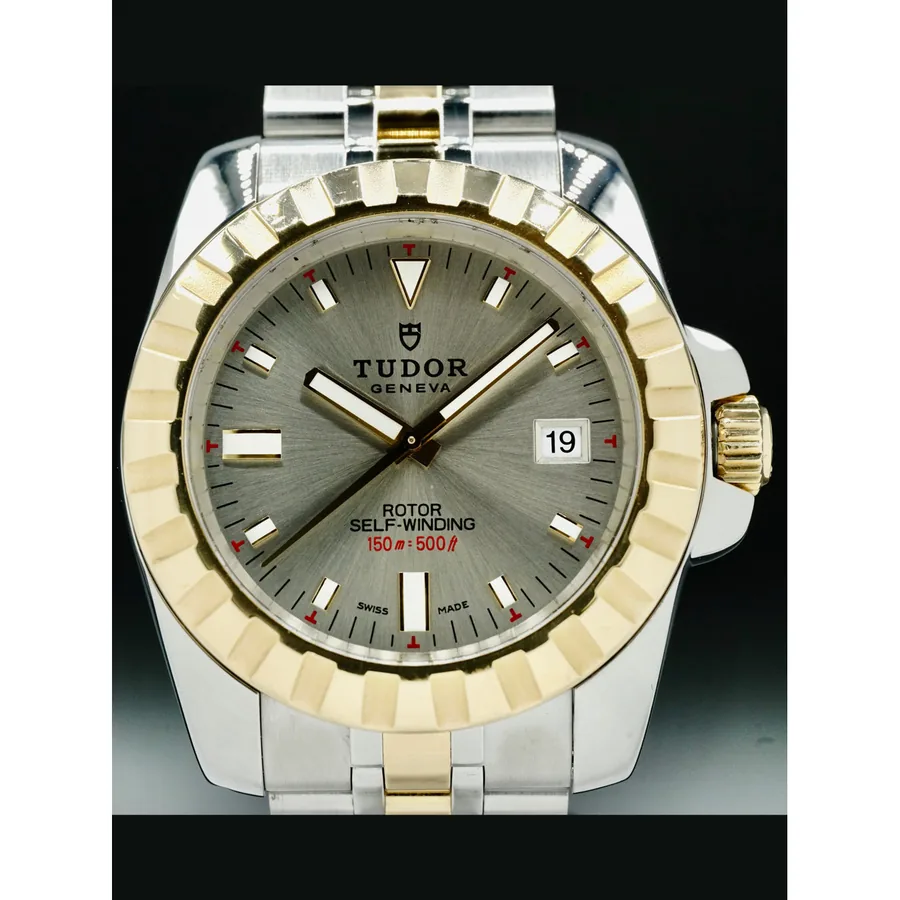 Tudor Classic Date 20013