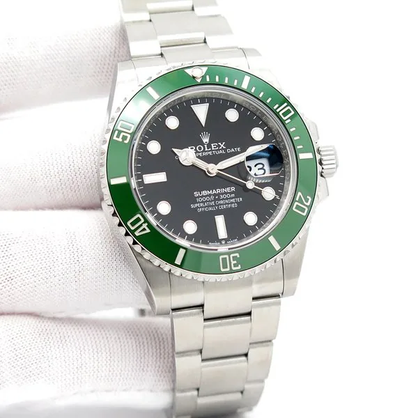 Rolex Submariner 126610LV