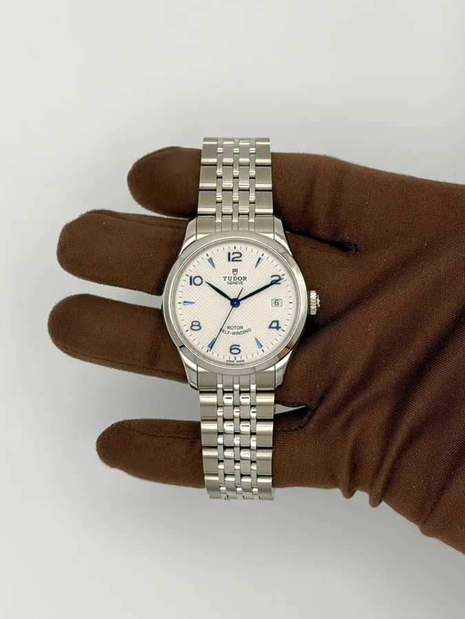 Tudor Unclassified 202589