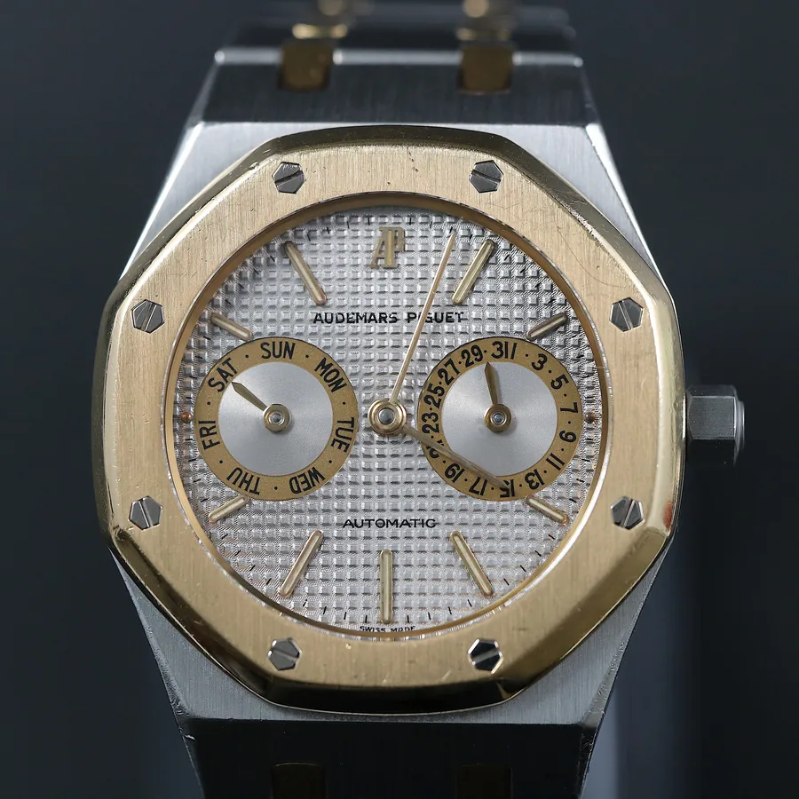 Audemars-Piguet-Royal-Oak-C-03-13-2026 Audemars Piguet Royal Oak 25572SA.0.0477SA.01