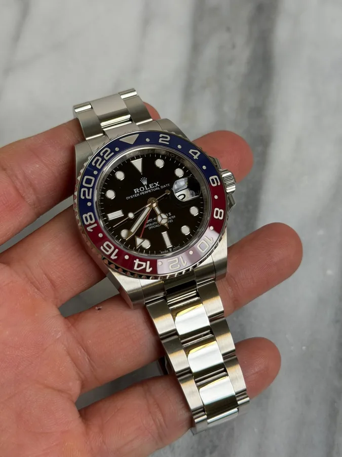 Rolex 2022 126710BLRO Oyster Pepsi 14504