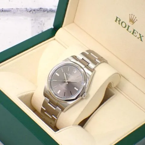 Rolex Oyster Perpetual 114300-0001